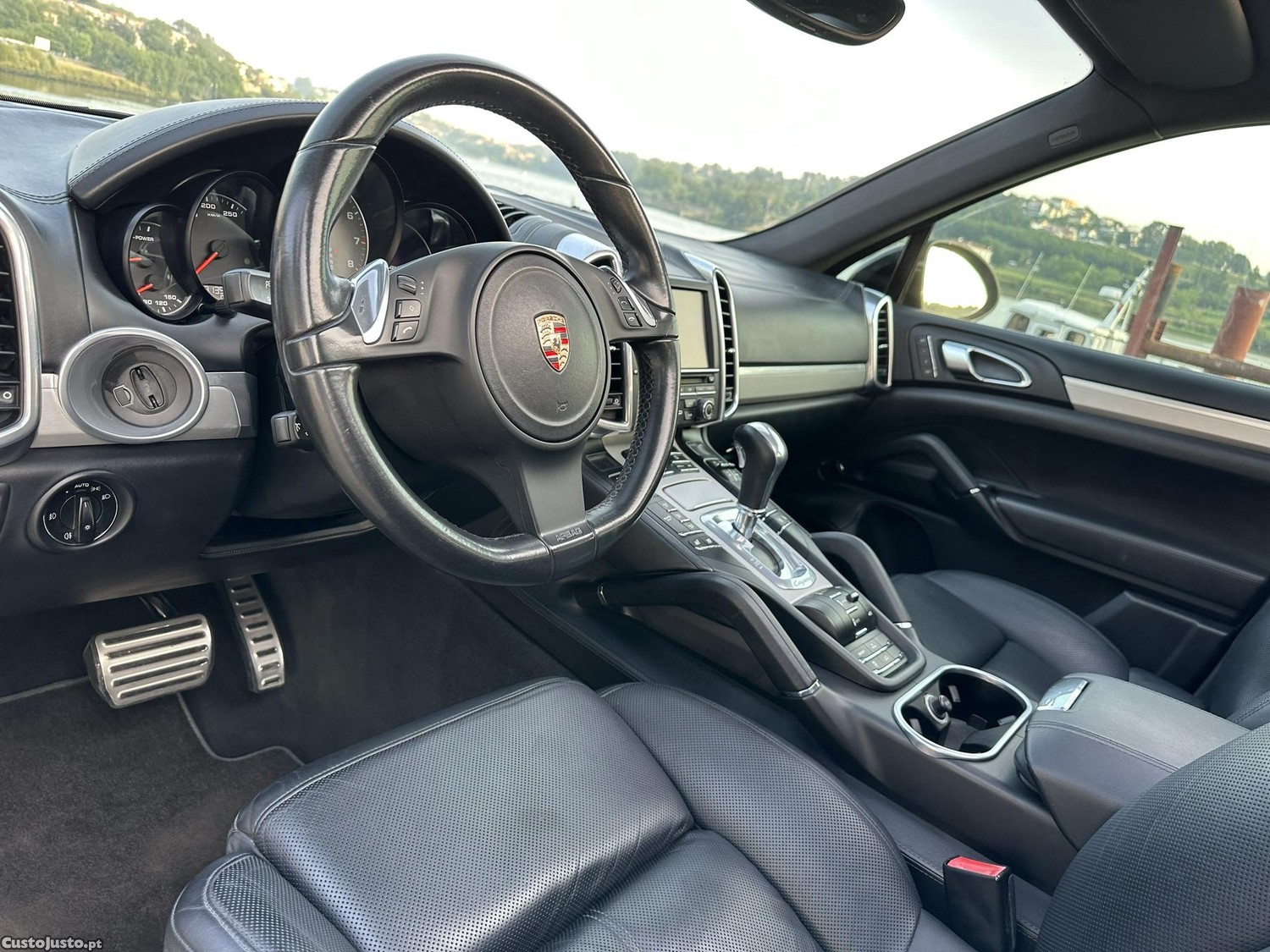 Porsche Cayenne S Hybrid — fotografia 10