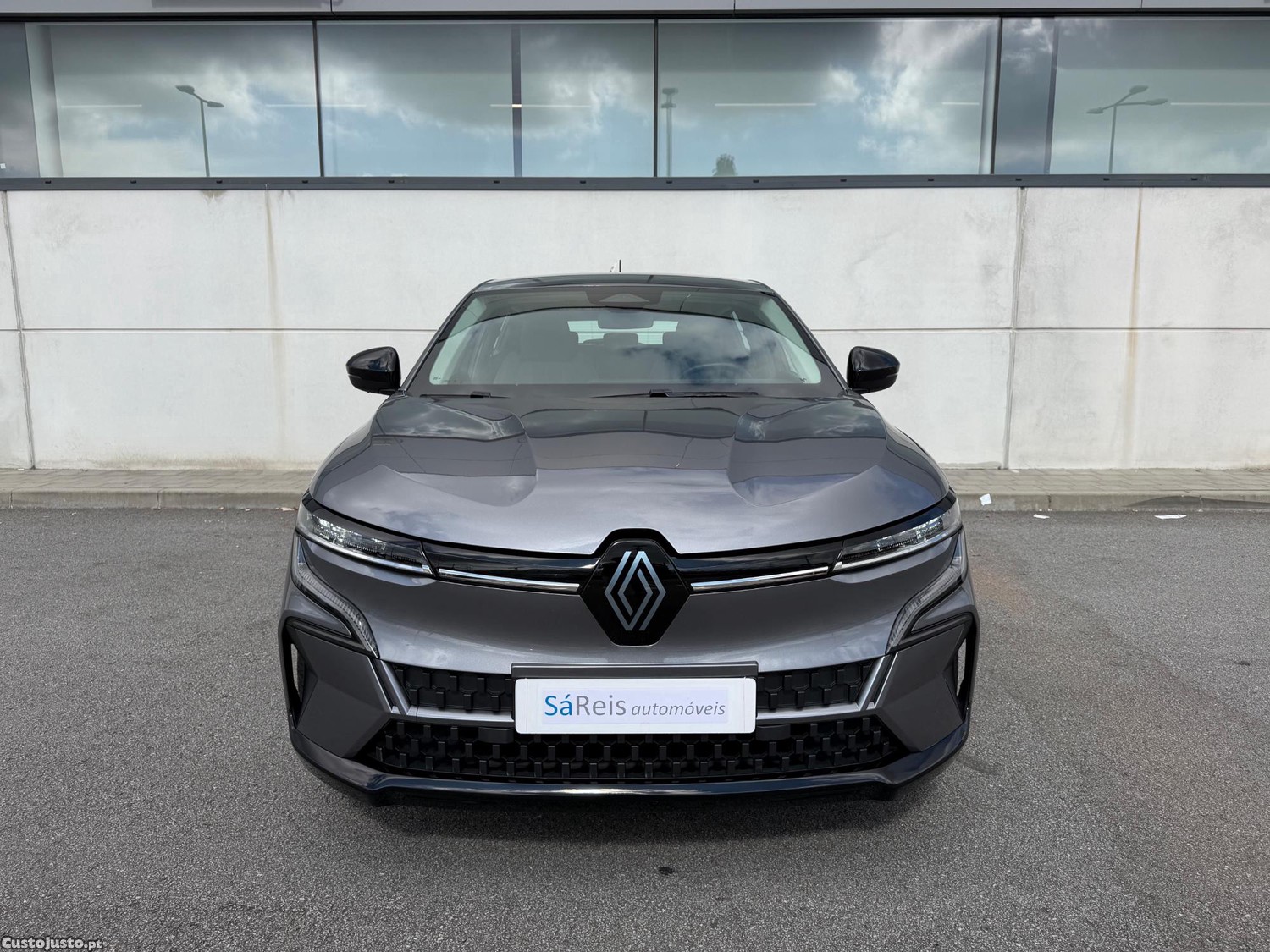 Renault Mégane E-TECH EV60 220hp Elétrico - 75.000 KM -TODAS as REVISÕES NA MARCA - Excelente Estado — fotografia 17