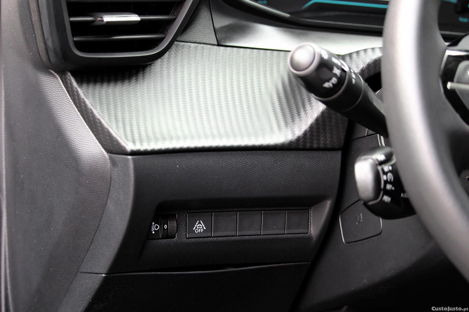 Peugeot 208 50 kWh Style — fotografia 19