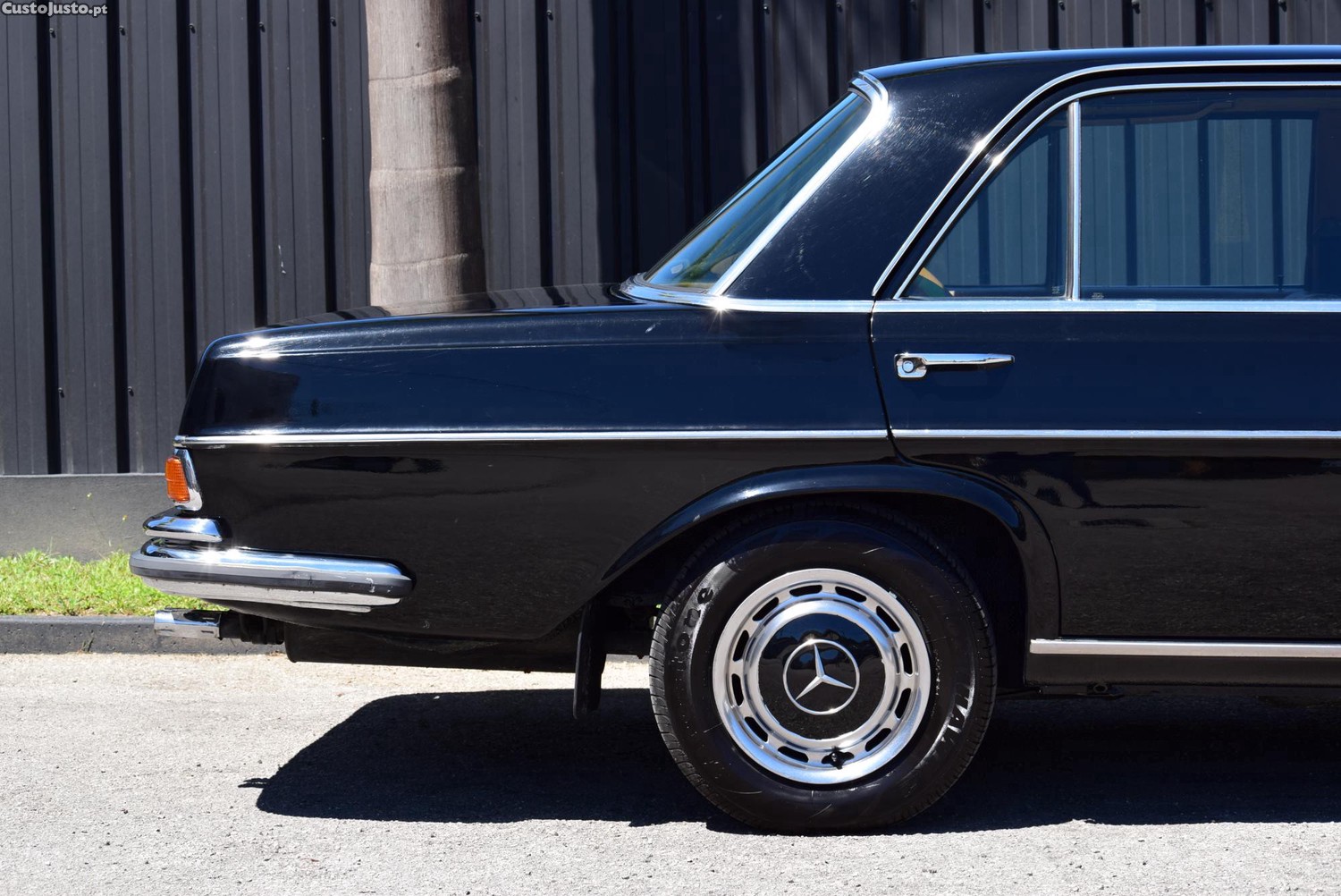 Mercedes-Benz 280 SE - 1971 — fotografia 13