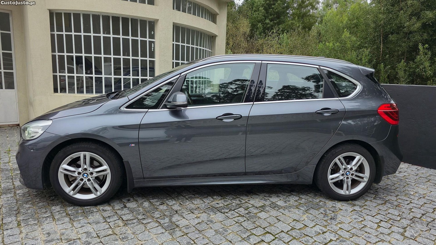 BMW 216 Active Tourer d Pack M Auto - 17 foto 5