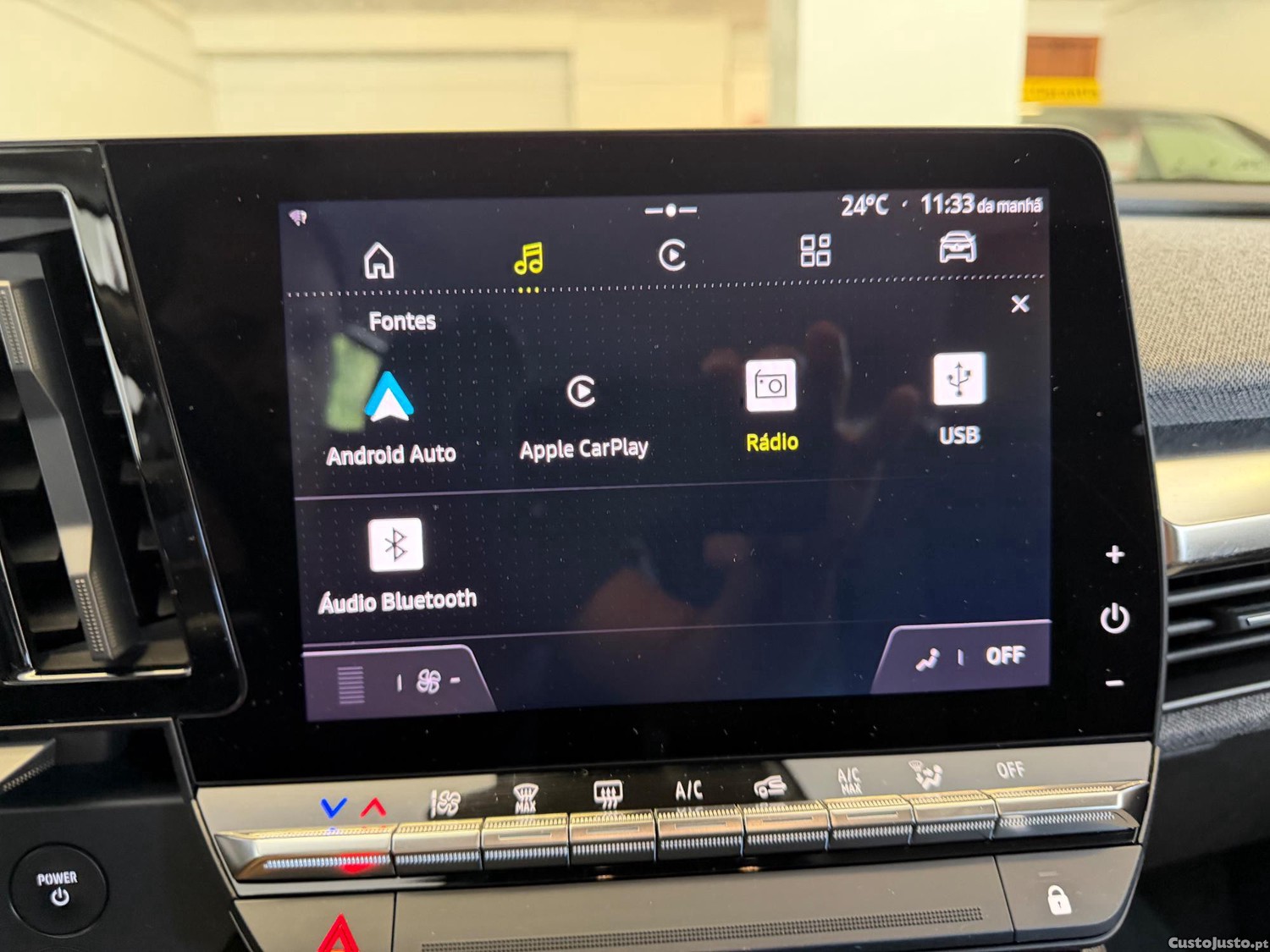 Renault Mégane E-TECH EV60 220hp Elétrico - 75.000 KM -TODAS as REVISÕES NA MARCA - Excelente Estado — fotografia 4
