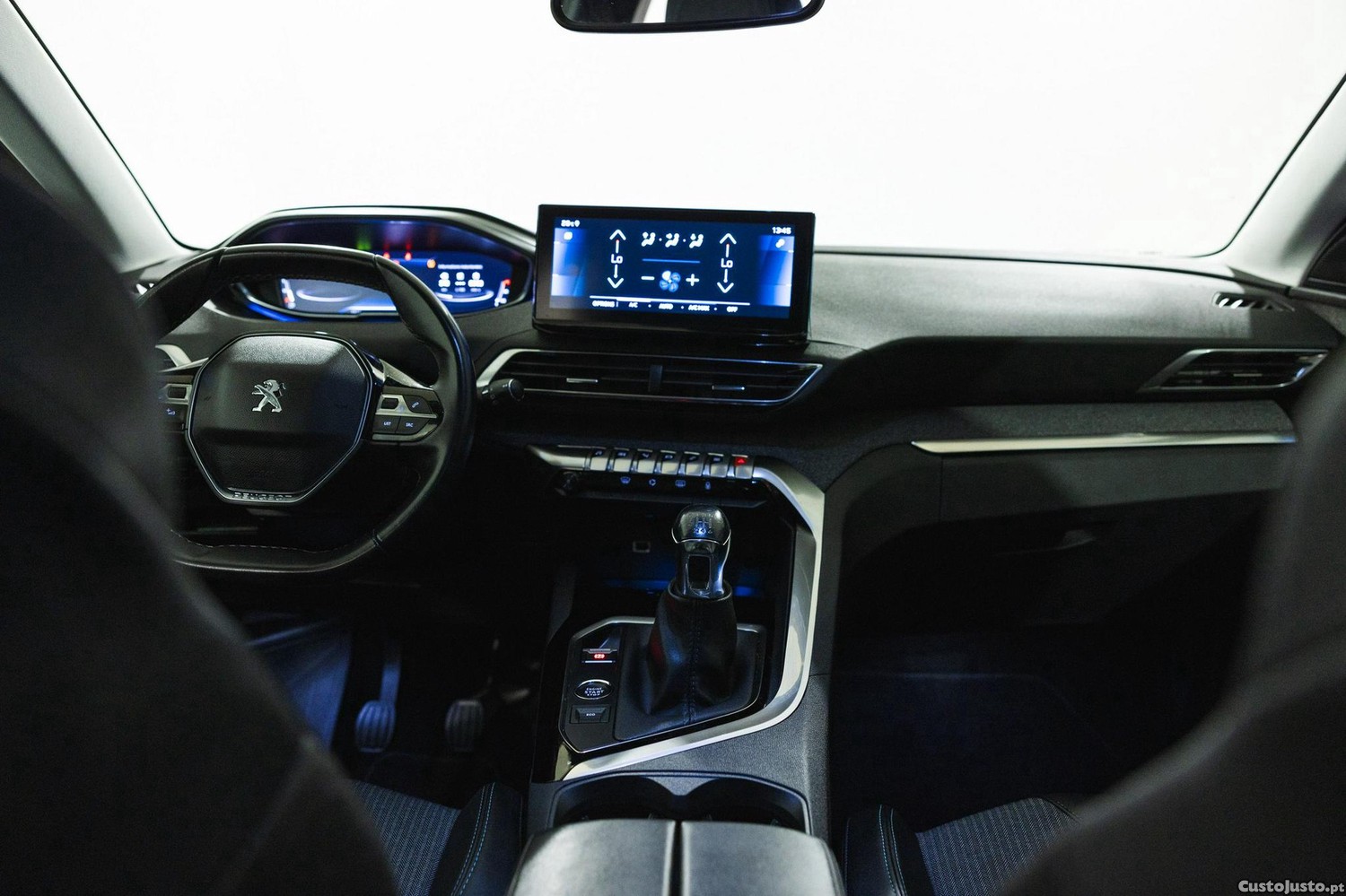 Peugeot 5008 1.2 PureTech Allure Pack — fotografia 17
