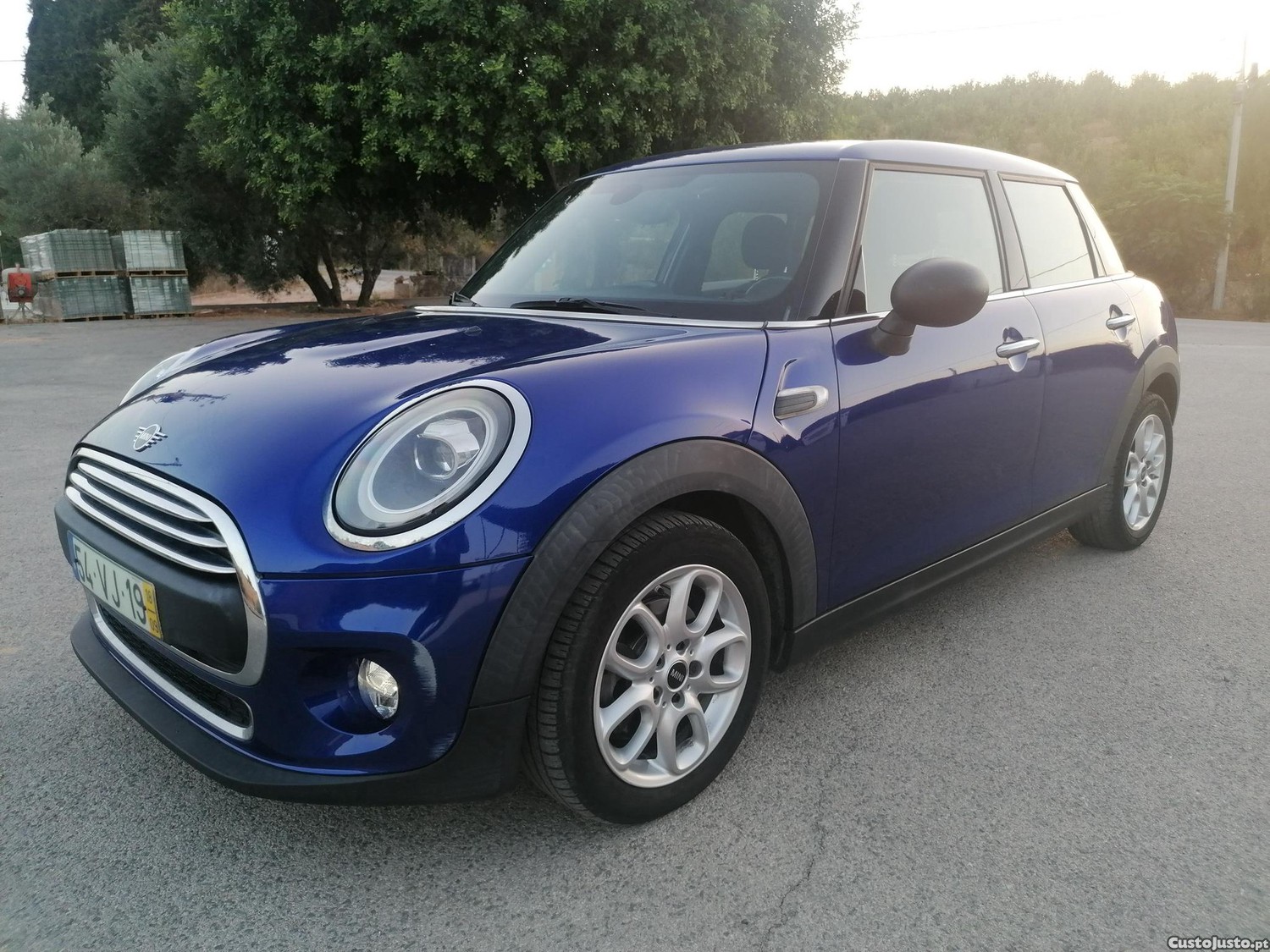 MINI Cooper One D 5p - 18 — photo 4
