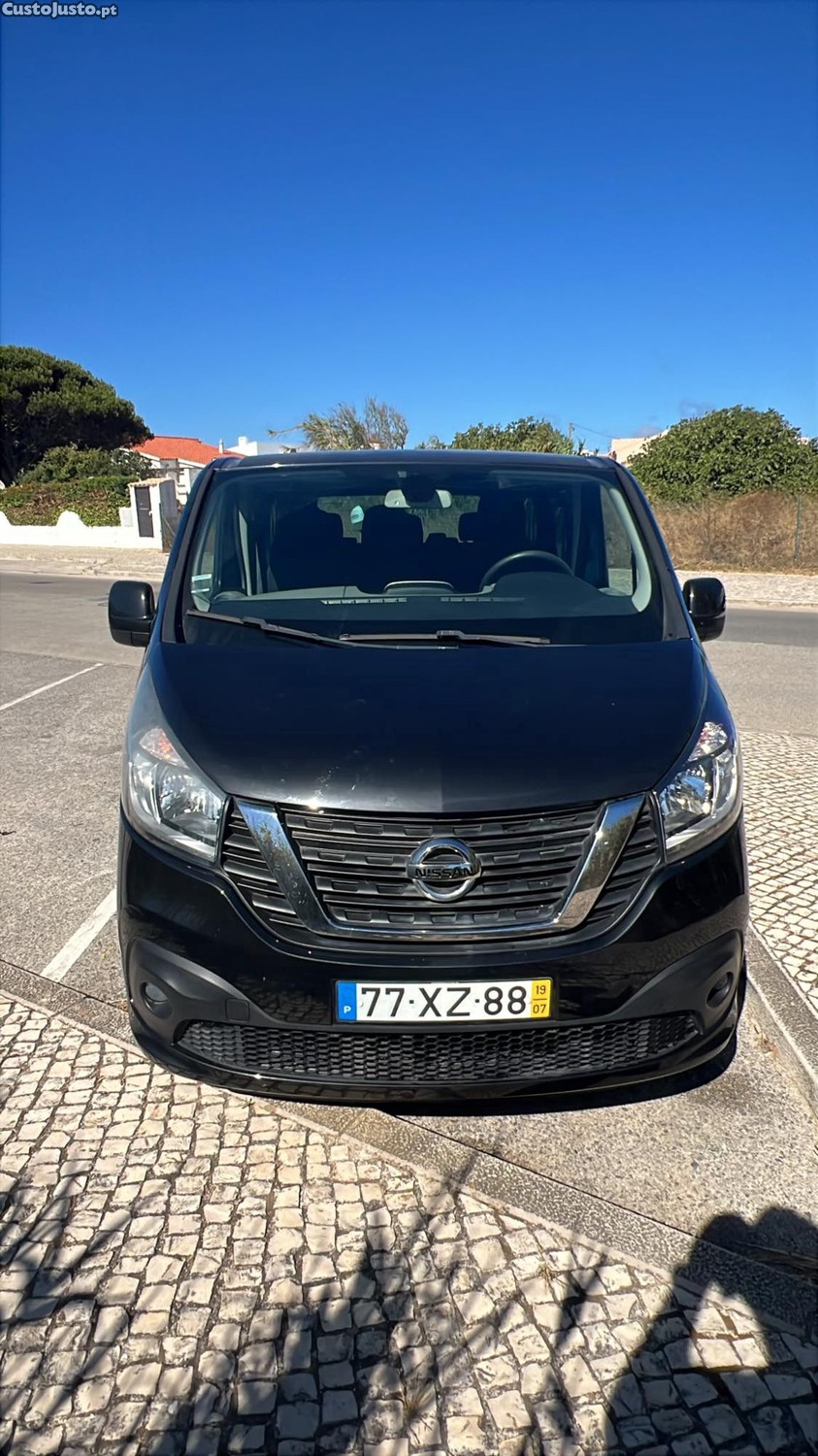 Nissan N300 COMBI LUXURY 9L — fotografia 4