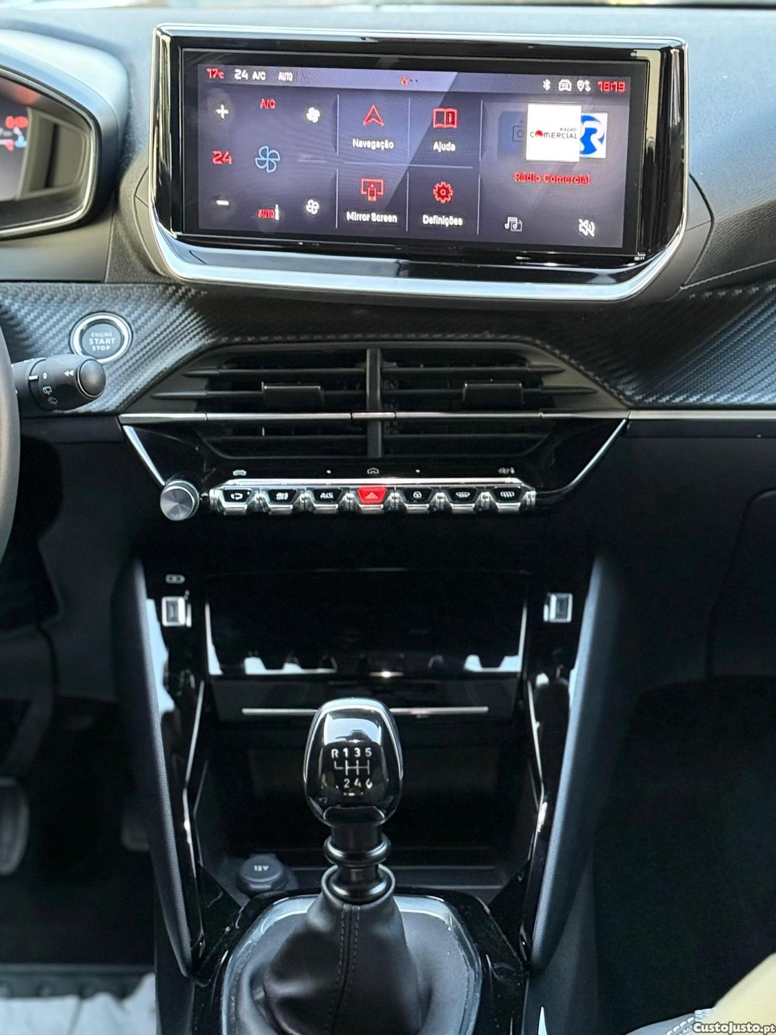 Peugeot 2008 1.2 PureTech Allure — fotografia 3