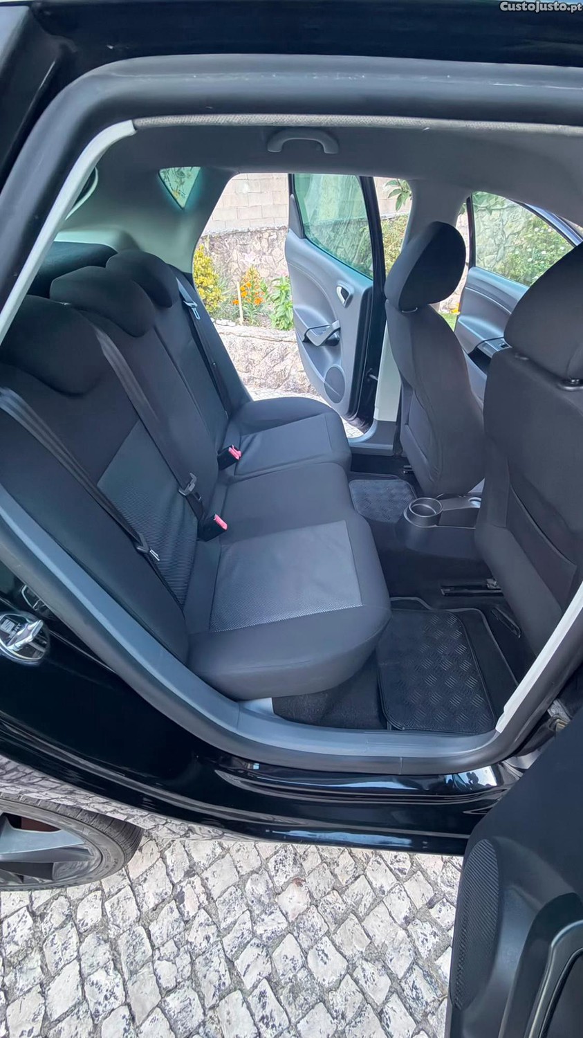 SEAT Ibiza 6J - 1.6 - 90CV — fotografia 6