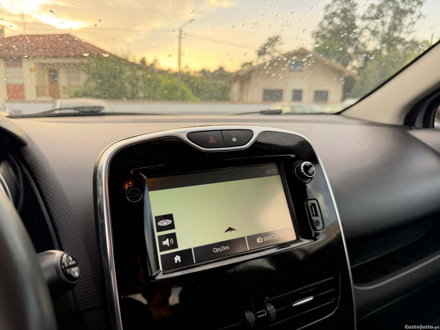 Renault Clio 1.5 dCi Dynamique S — fotografia 19