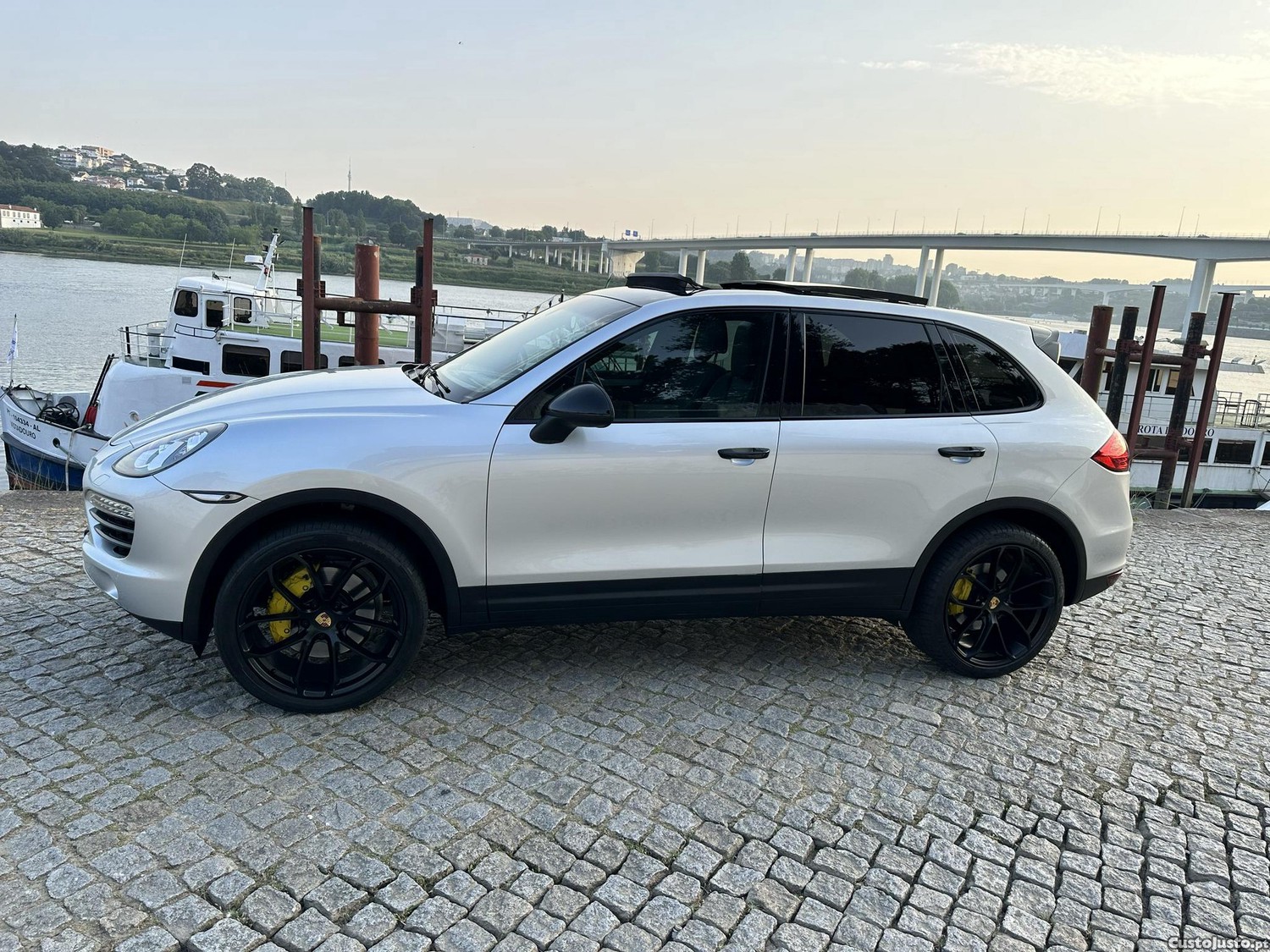 Porsche Cayenne S Hybrid — fotografia 19