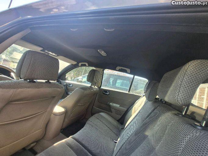 Renault Mégane 1.5dci — fotografia 3