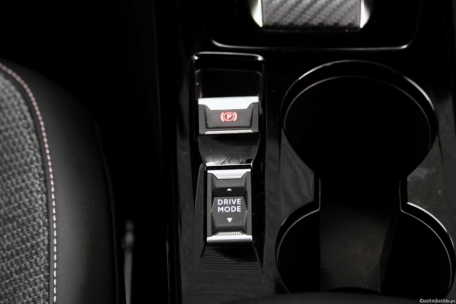 Peugeot 208 50 kWh Style — fotografia 7