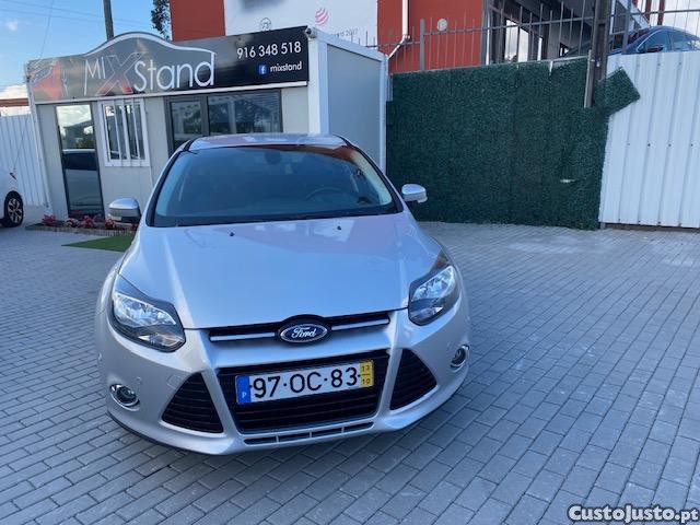 Ford Focus 1.6TDCITitanium 115 Cv — fotografia 10