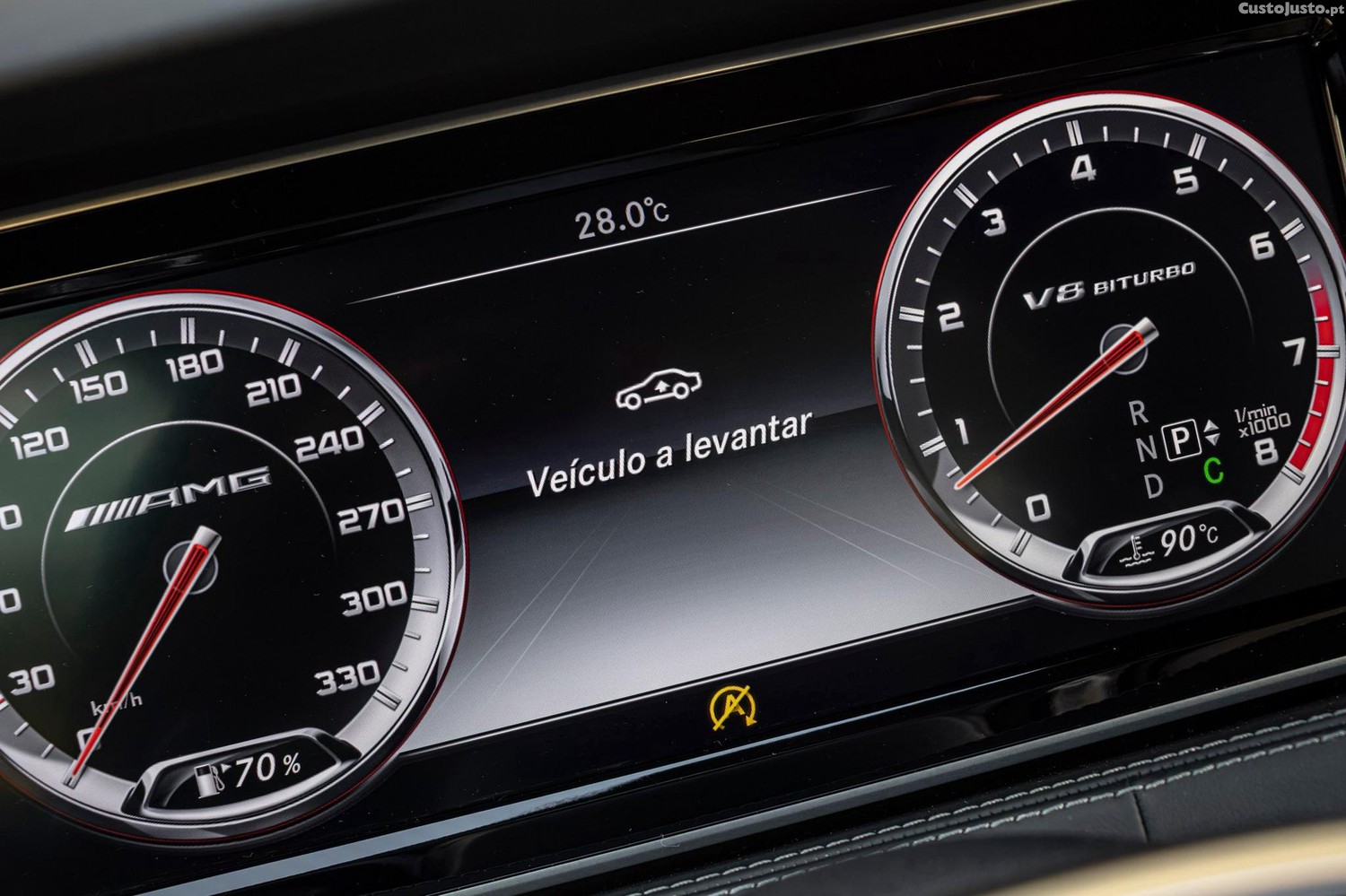 Mercedes-Benz S 63 AMG Coupé 4-Matic — fotografia 14