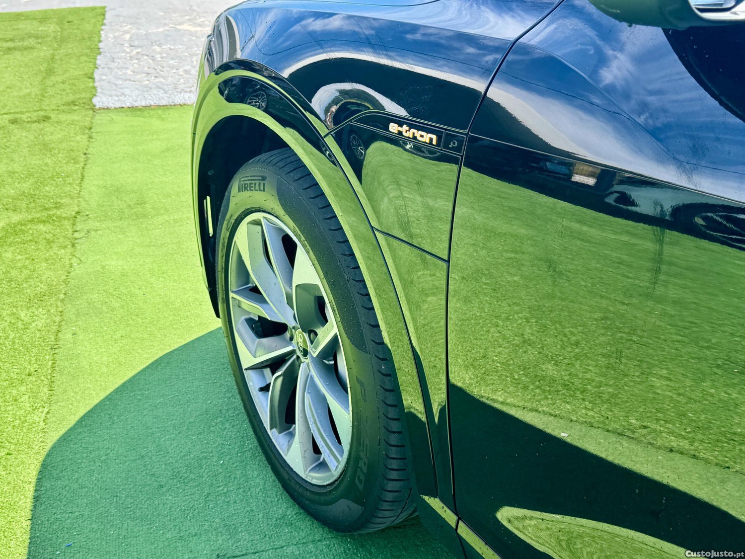 Audi e-tron 55 Advanced — fotografia 11