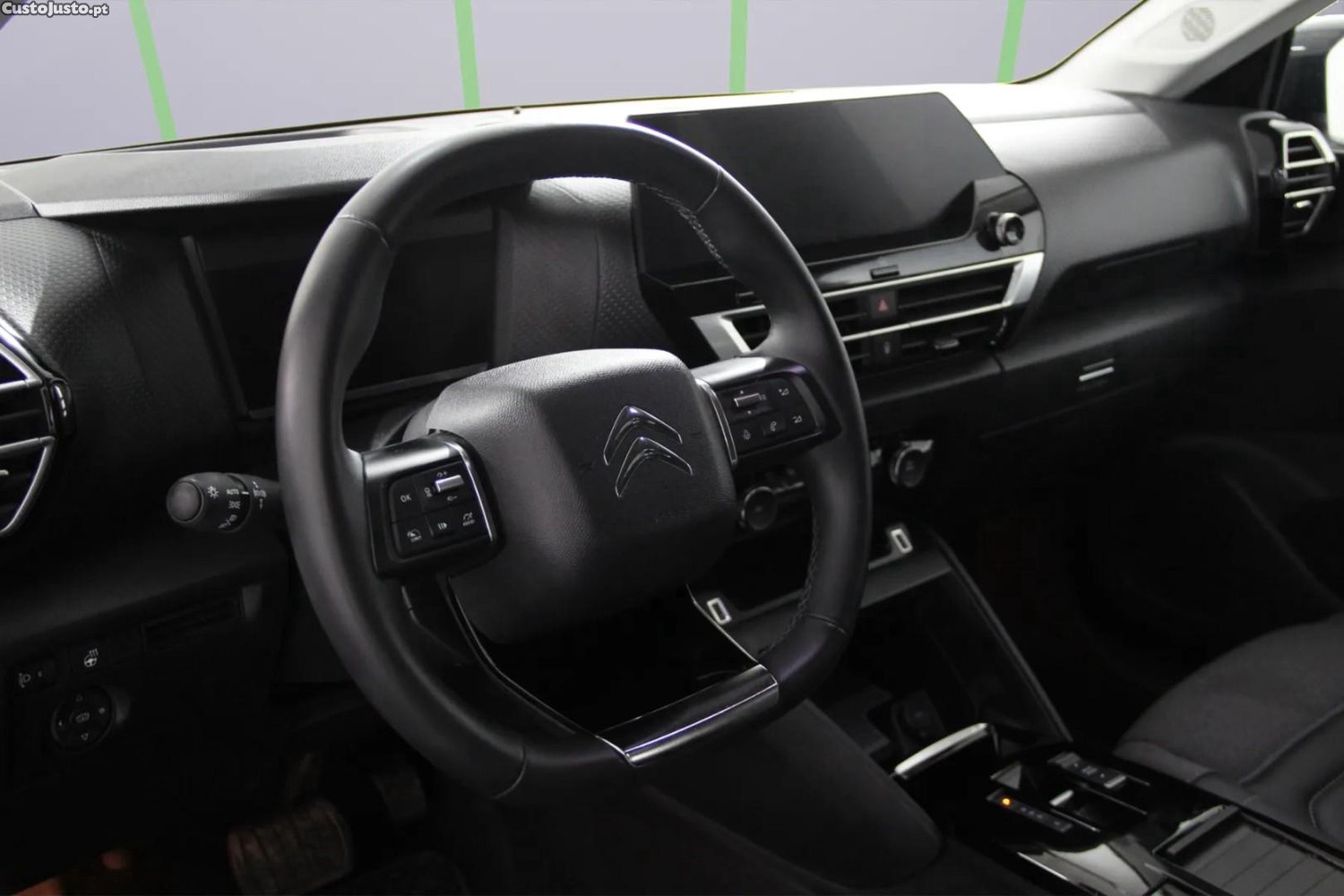 Citroën e-C4 50 kWh Shine — fotografia 9