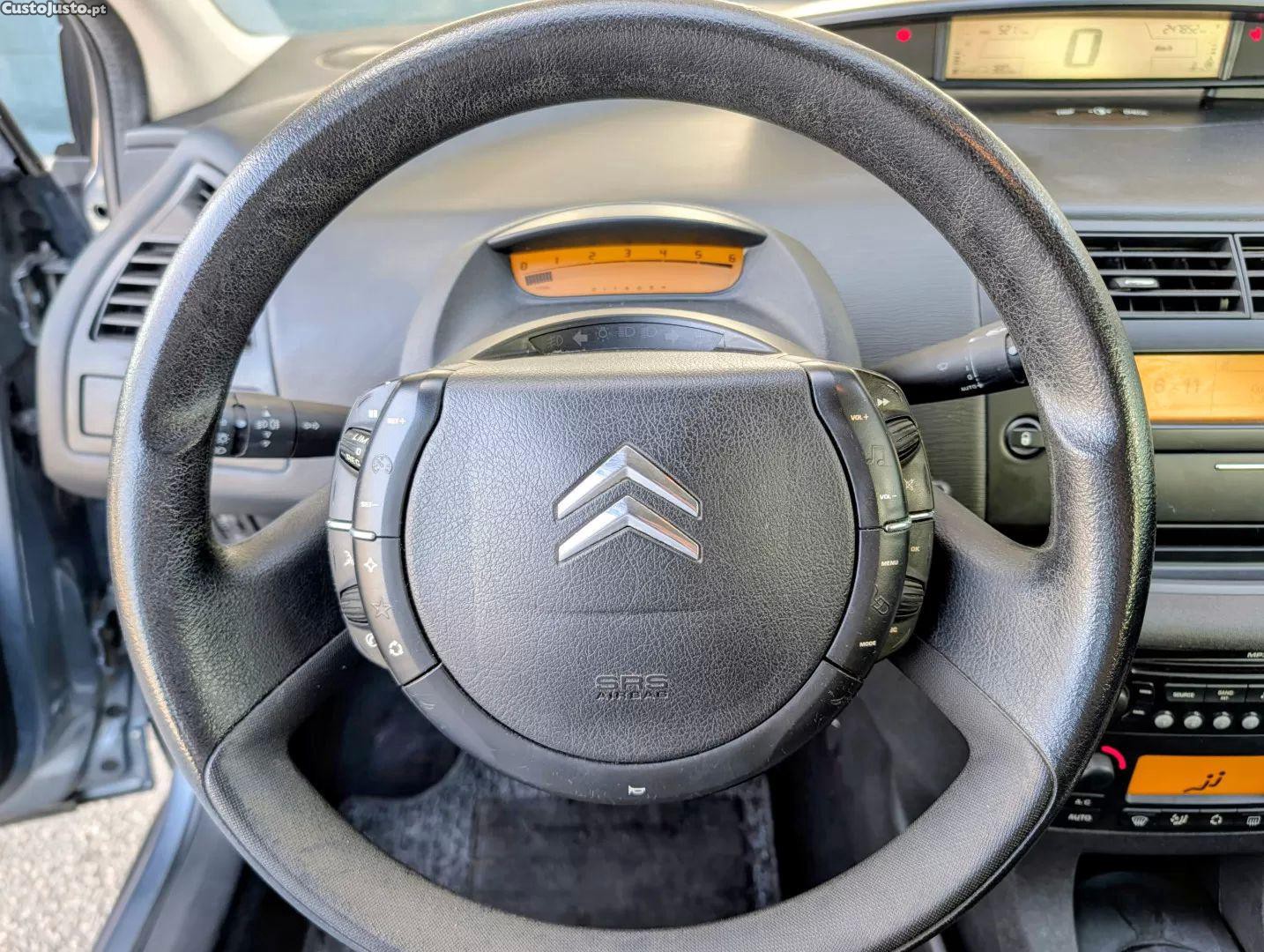 Citroën C4 1.6 hdi sx — fotografia 6