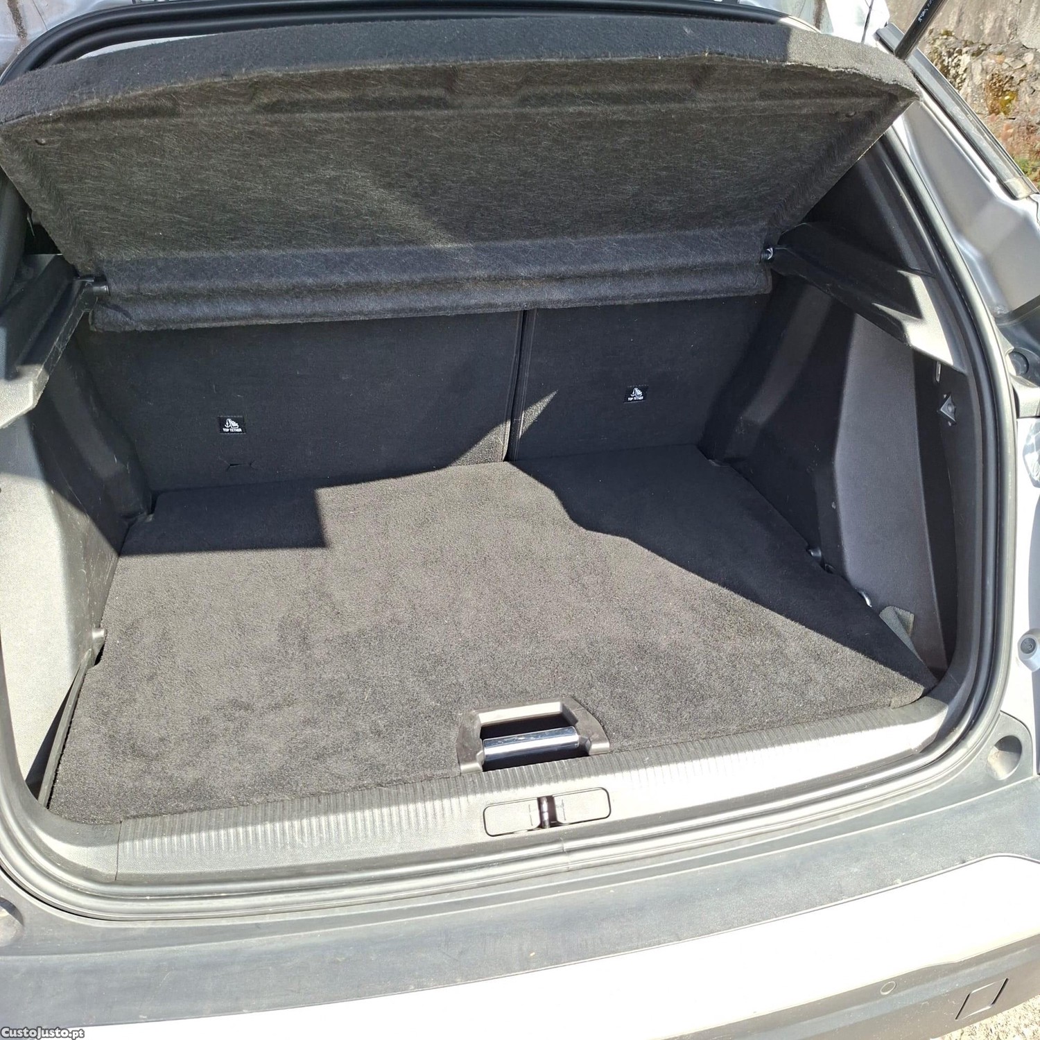 Peugeot 2008 1.5 BlueHDi Active Pack — fotografia 15