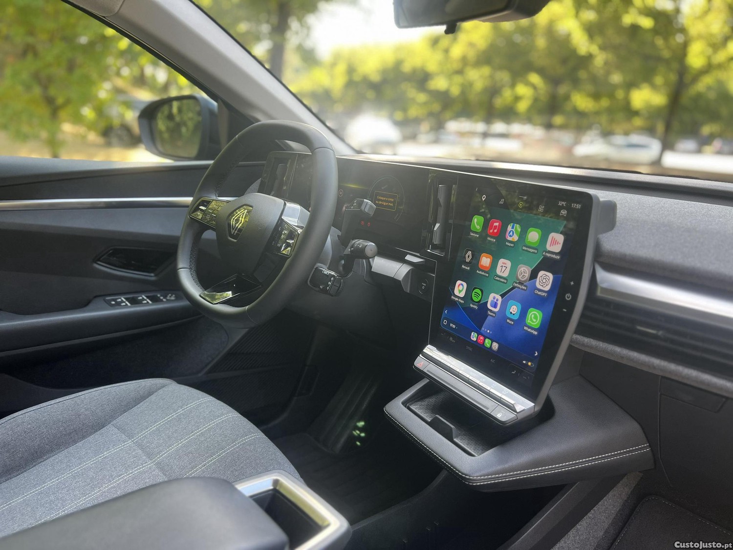 Renault Mégane E-Tech — fotografia 10