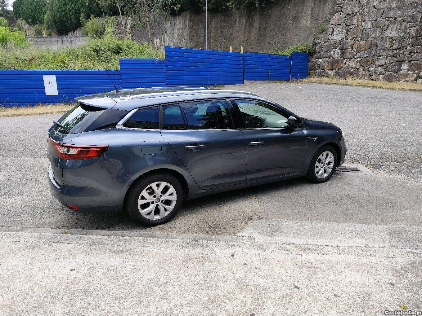 Renault Mégane 1.5 — fotografia 9