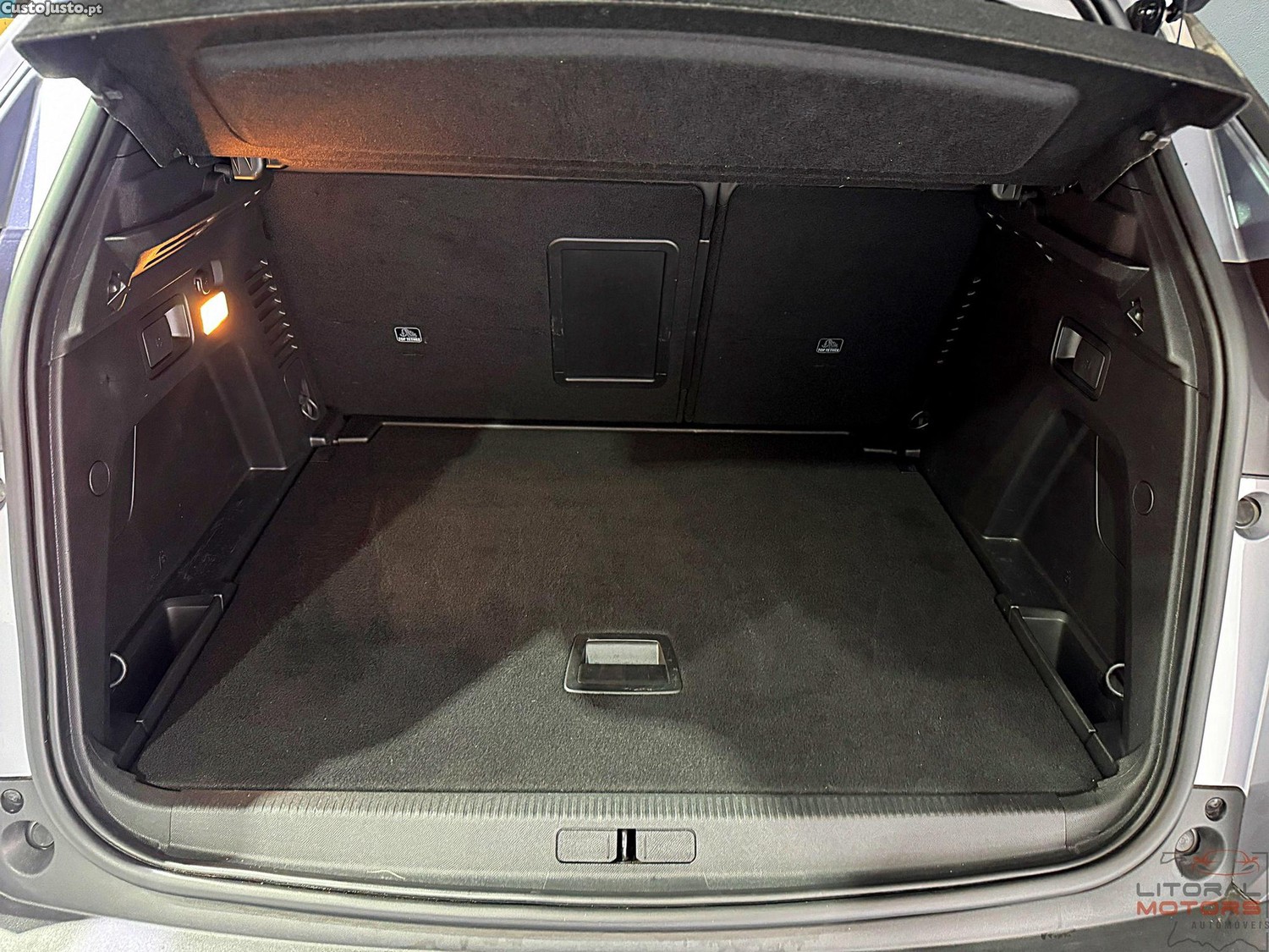 Peugeot 3008 1.2 PureTech Allure Pack EAT8 — fotografia 16
