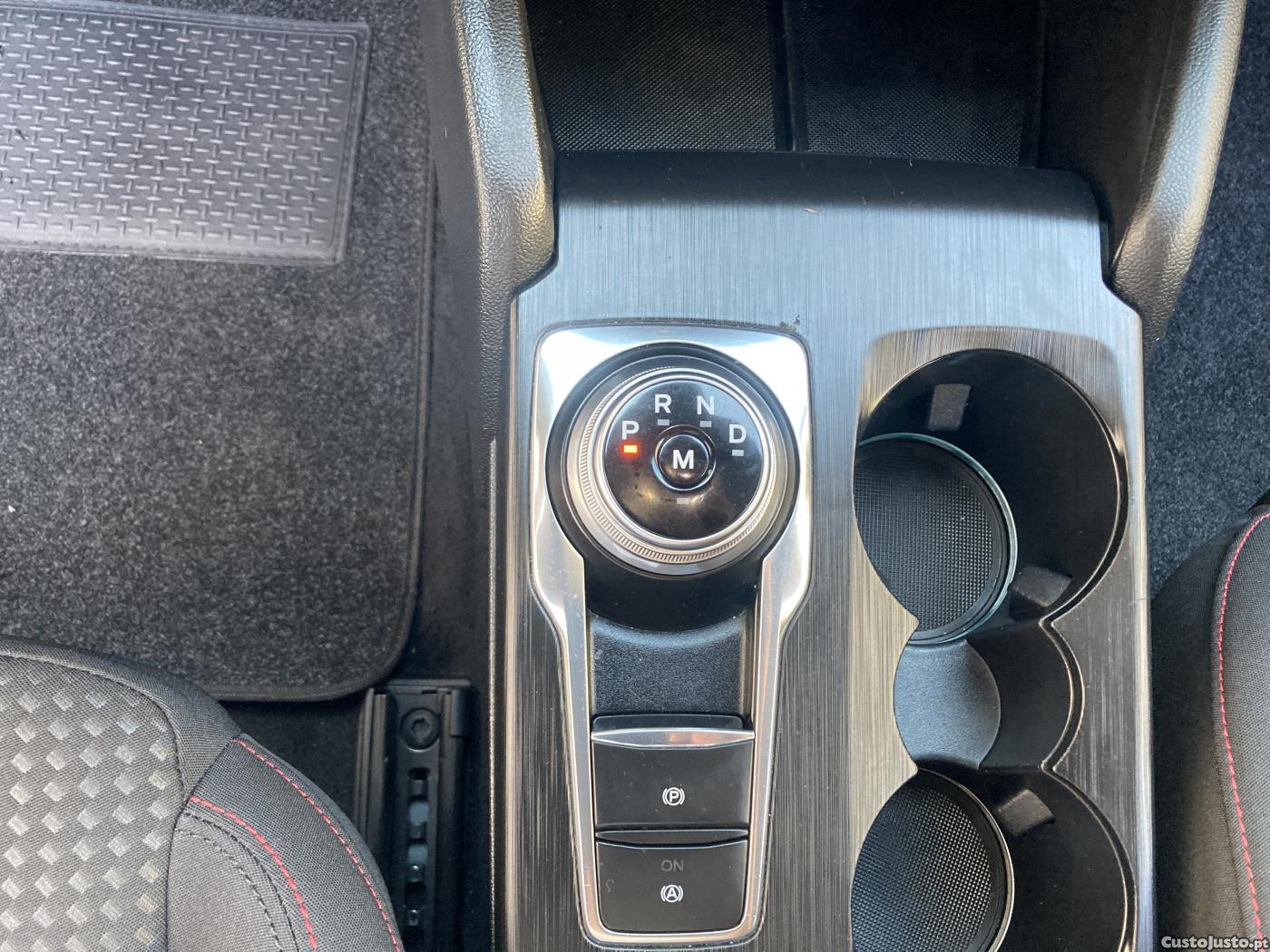 Ford Focus 1.5 TDCi EcoBlue ST- — fotografia 3