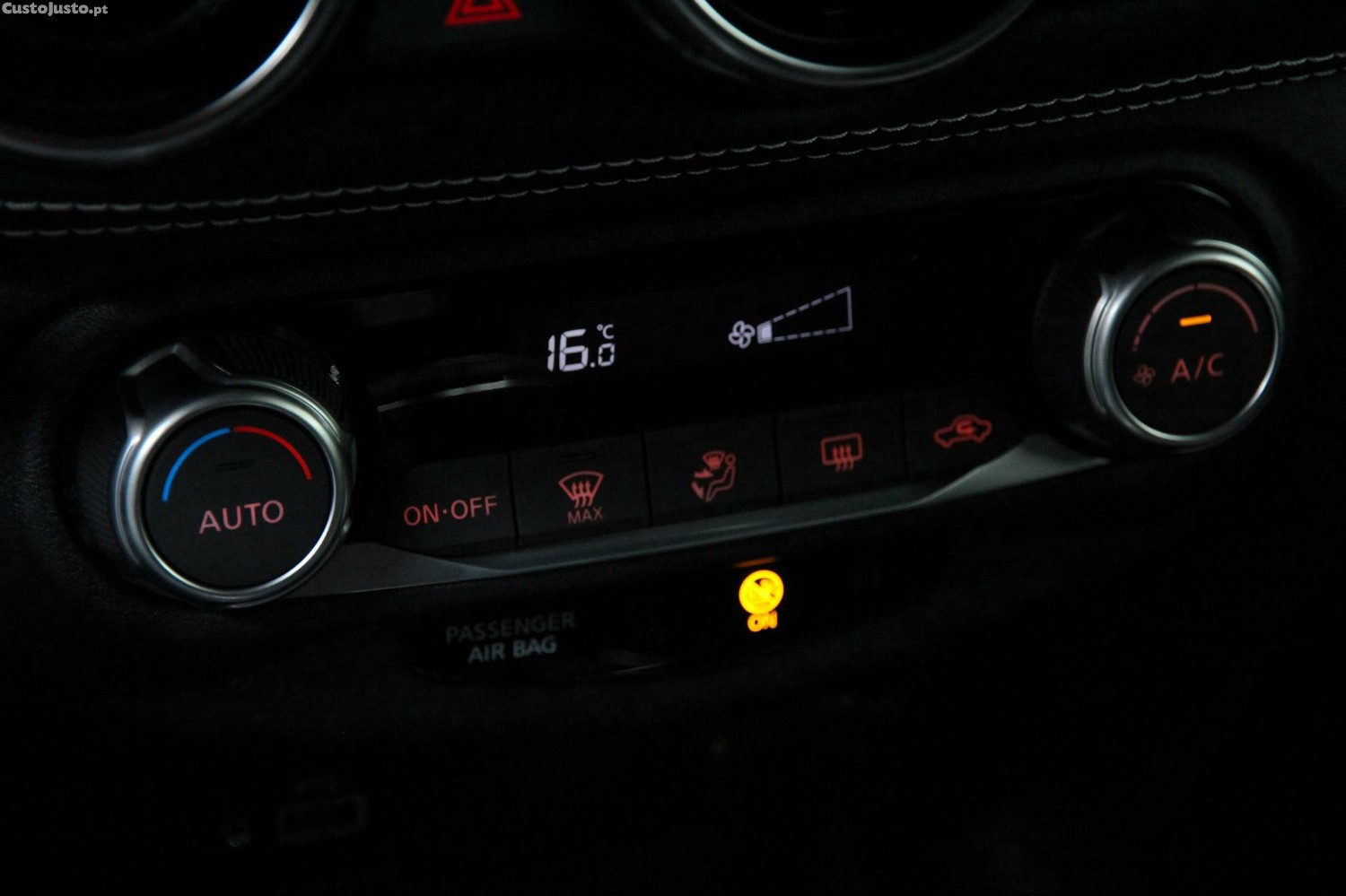 Nissan Juke 1.0 DIG-T N-Connecta NAV — fotografia 11