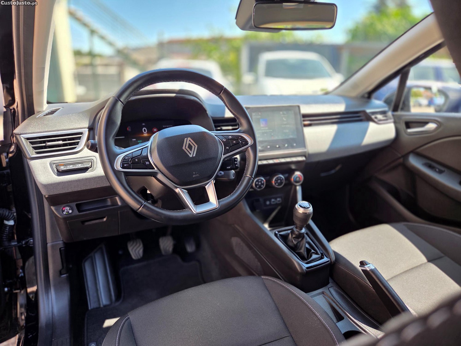 Renault Clio 1.0 TCe Zen Bi-Fuel — fotografia 5