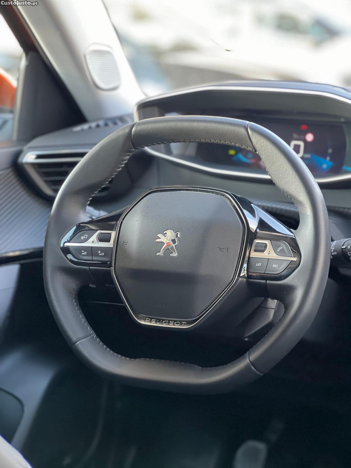 Peugeot 2008 1.2 PureTech GT Line — fotografia 4