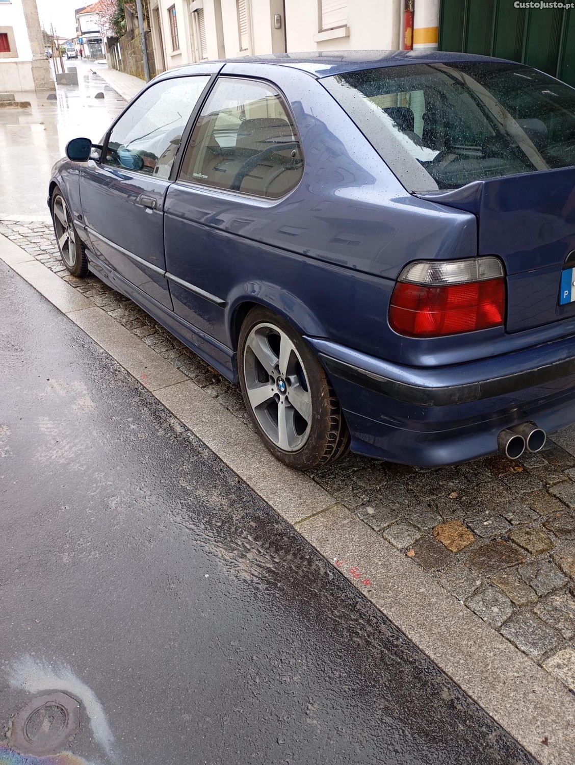 BMW 318 Motor 120 D — fotografia 4