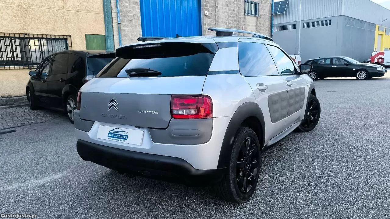 Citroën C4 1.6 bluehdi shine etg6 — fotografia 8
