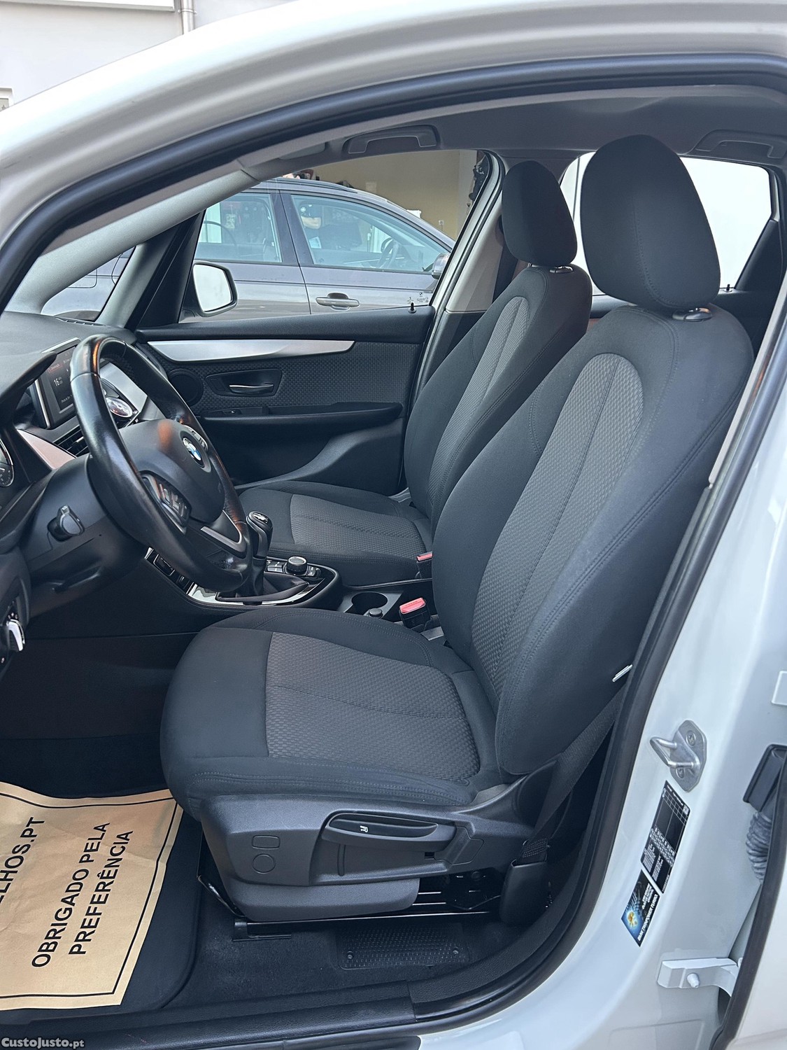 BMW 216 Active Tourer D — fotografia 6