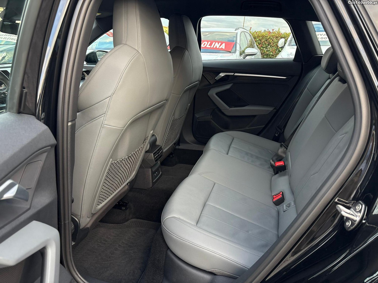 Audi A3 Sportback 40 TFSIe S line — fotografia 3