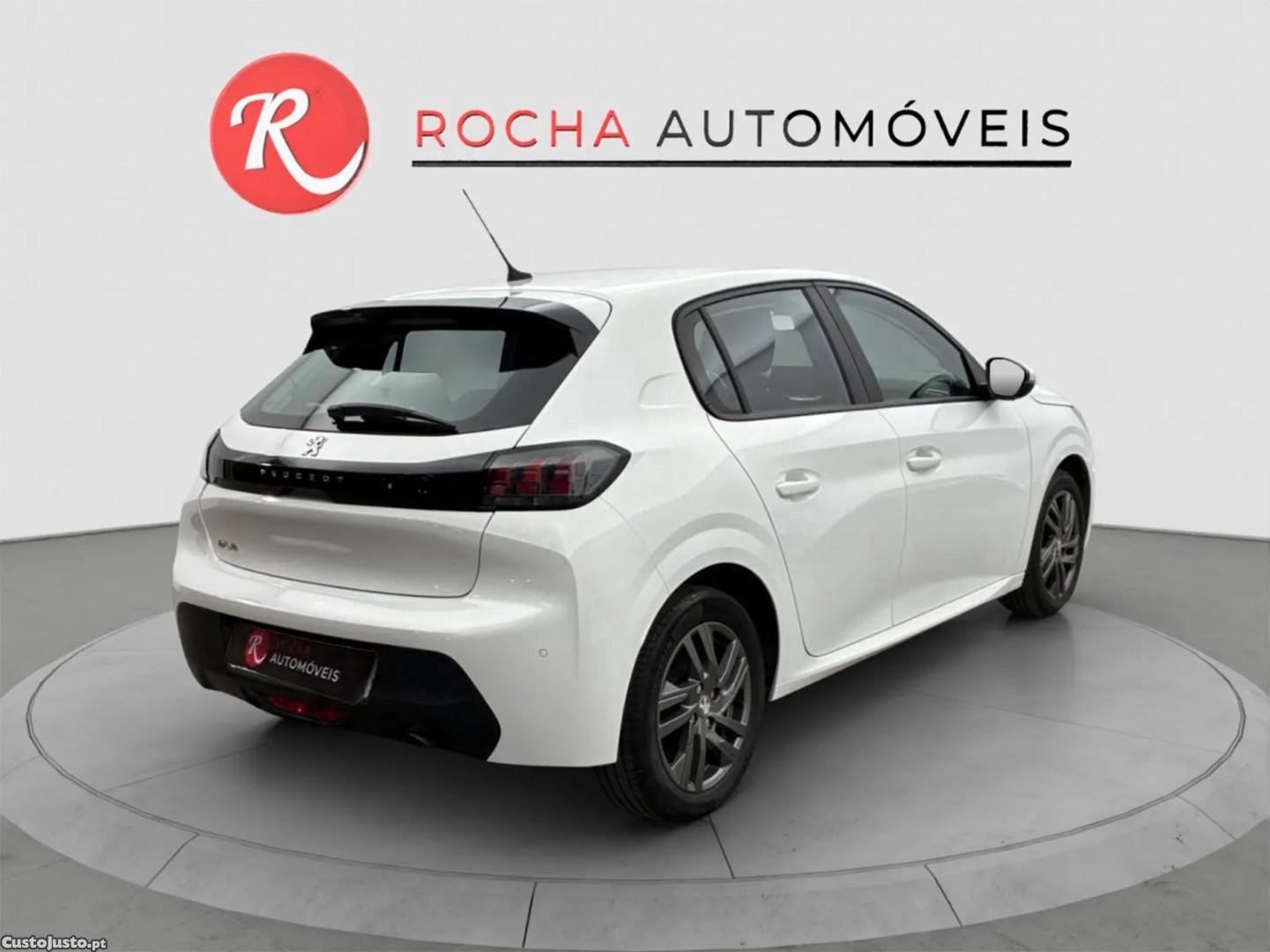 Peugeot 208 1.2 PureTech Active — fotografia 3