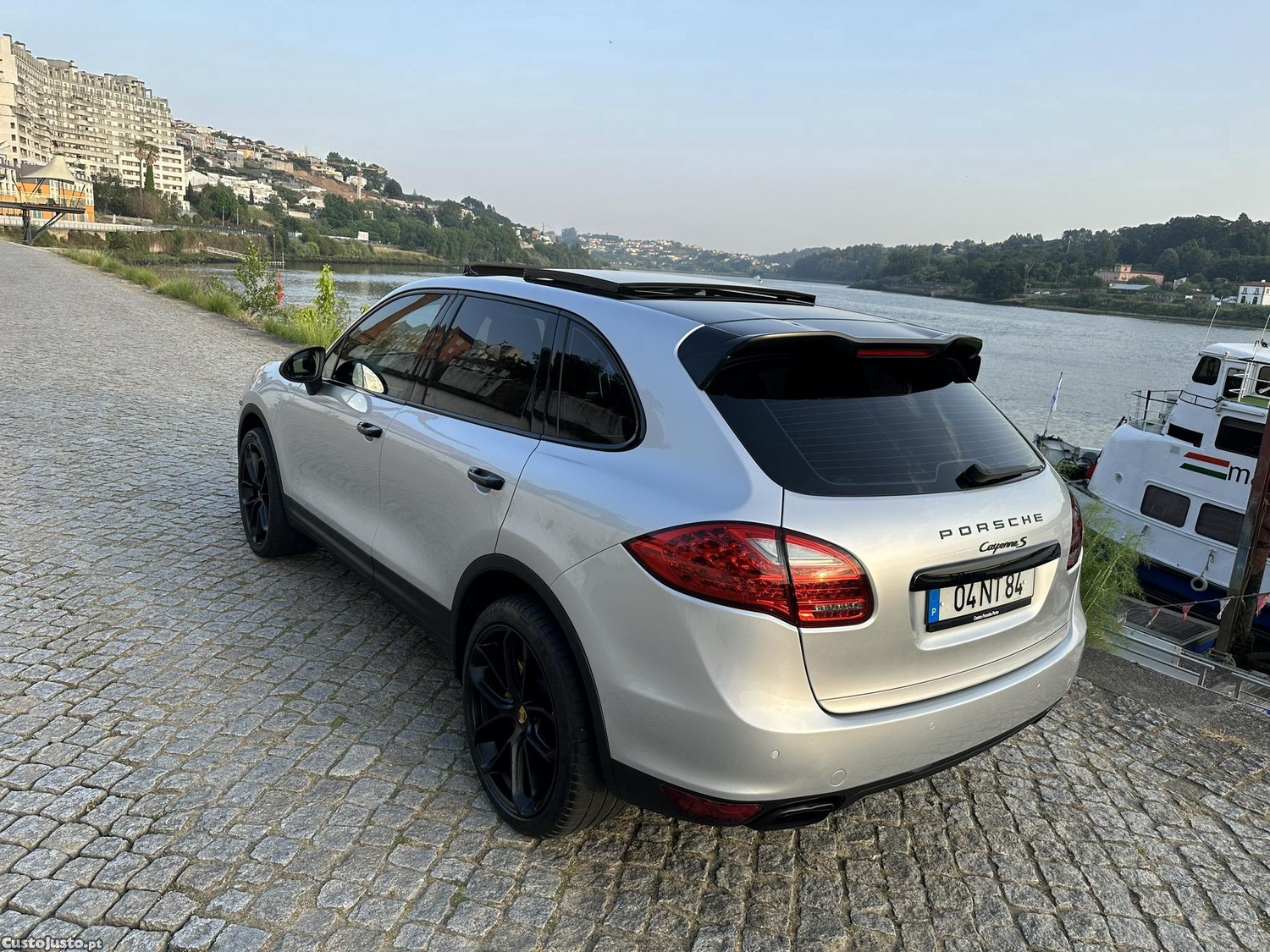 Porsche Cayenne S Hybrid — fotografia 16