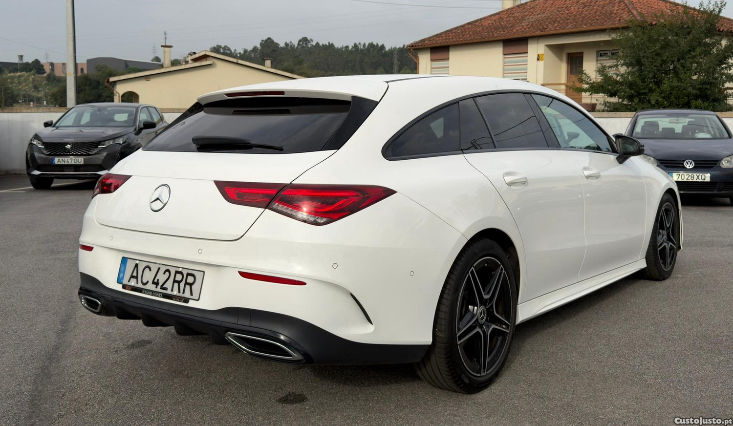 Mercedes-Benz CLA 180 d AMG Line Aut. — fotografia 14
