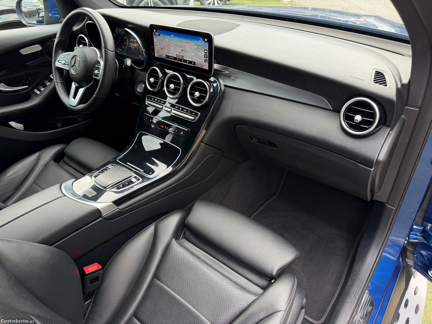 Mercedes-Benz GLC 300 de Coupé 4Matic — fotografia 15
