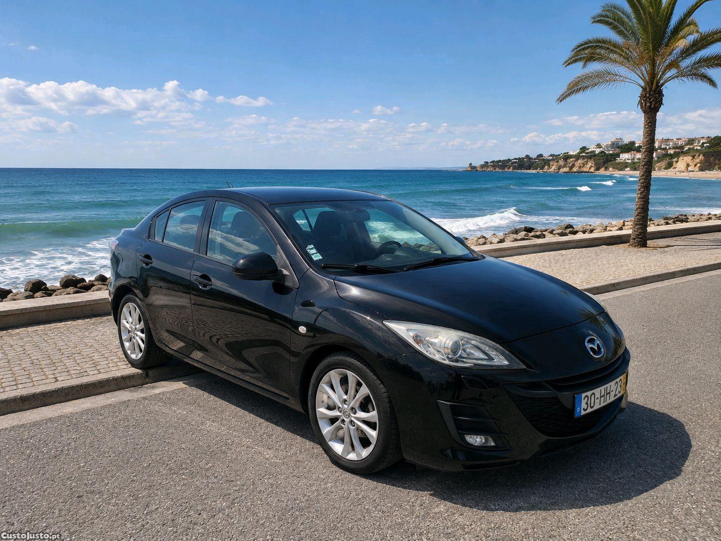Mazda 3 1.6 HDI 110cv motor PSA — fotografia 3