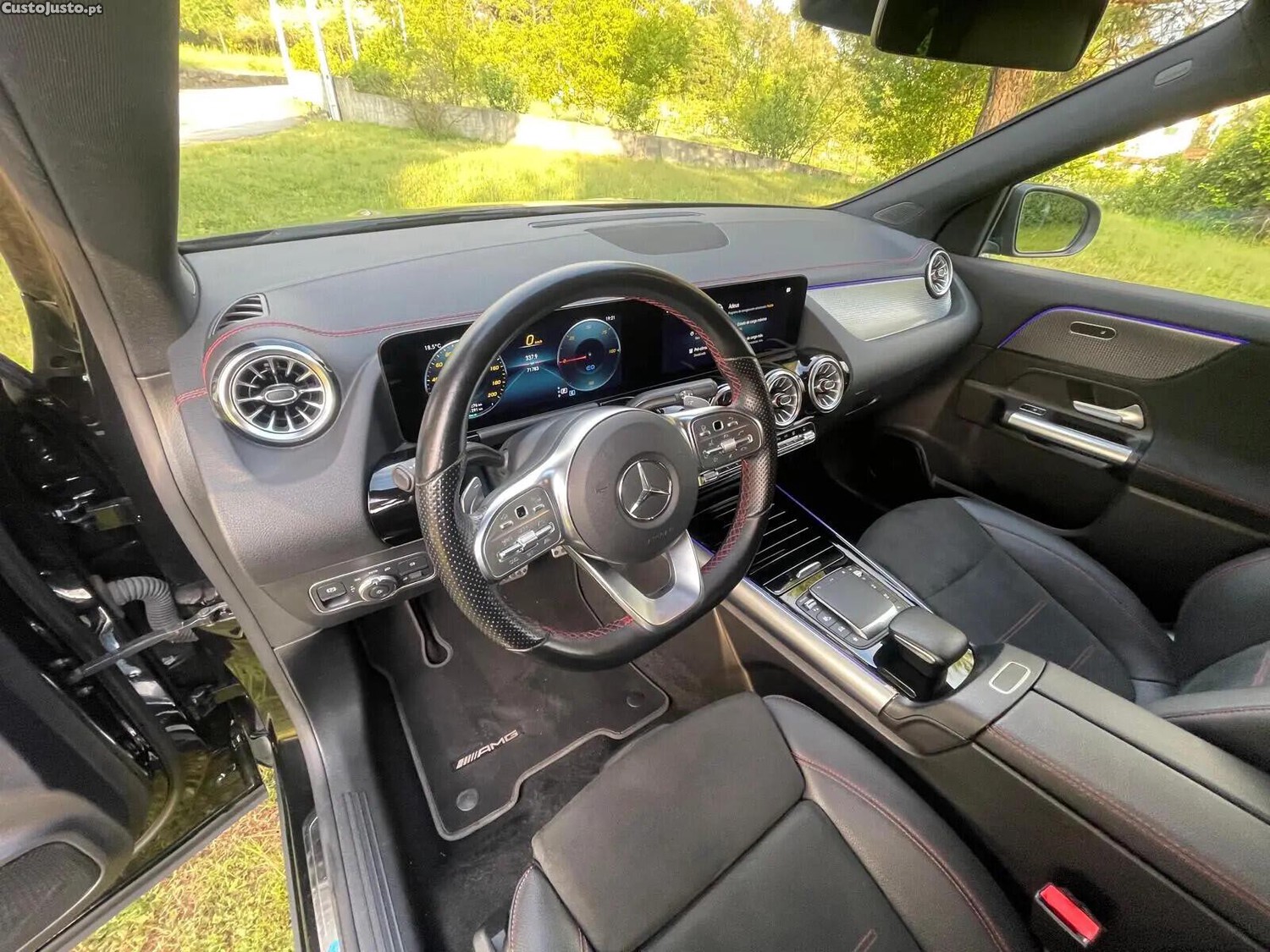 Mercedes-Benz EQA 250+ AMG Line — fotografia 6