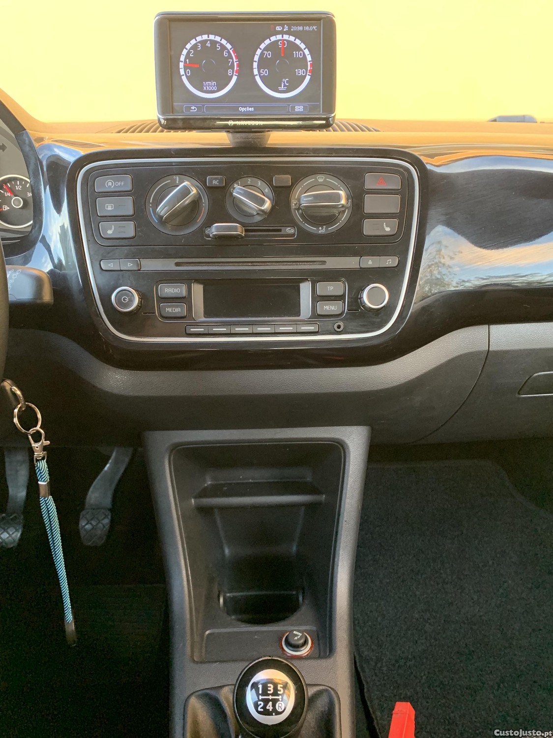 Volkswagen Up! MOVE UP! — fotografia 4