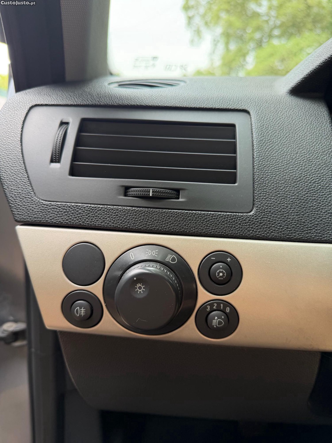 Opel Astra H Sw 1.4 gasolina 90cv — fotografia 5