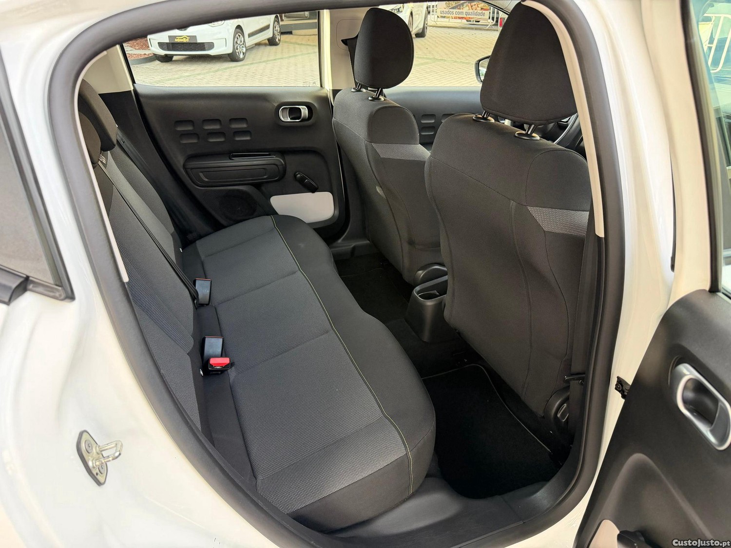 Citroën C3 1.2 PureTech Feel Pack — fotografia 9