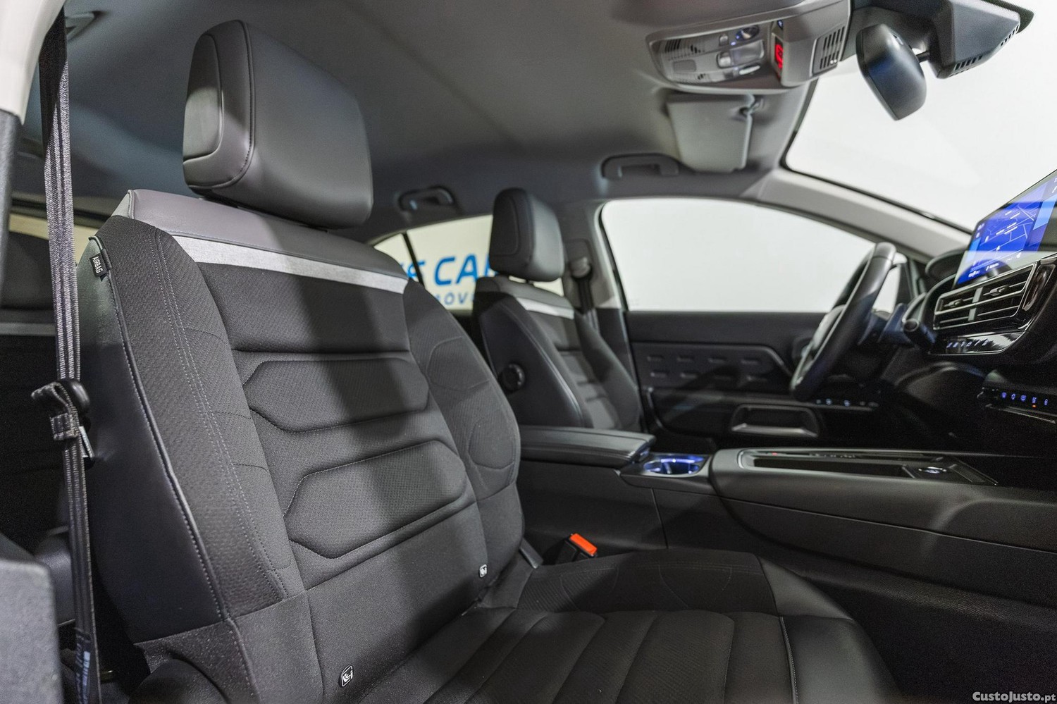 Citroën C5 Aircross 1.2 PureTech Feel Pack EAT8 — fotografia 4