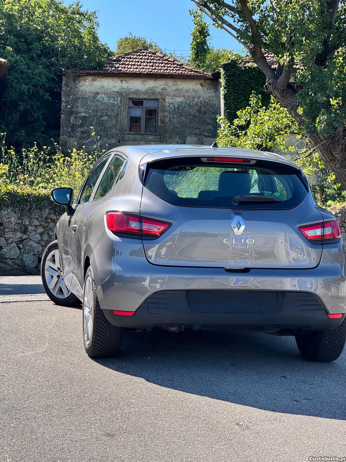 Renault Clio T e limeted — fotografia 3
