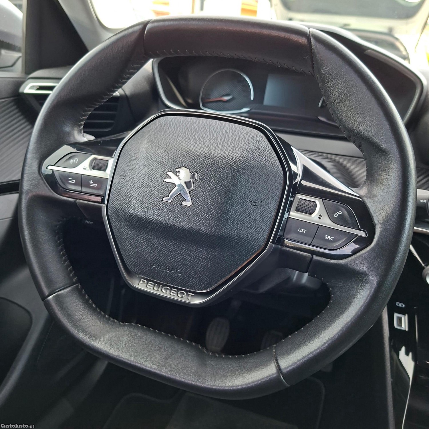 Peugeot 2008 1.5 BlueHDi Active Pack — fotografia 12