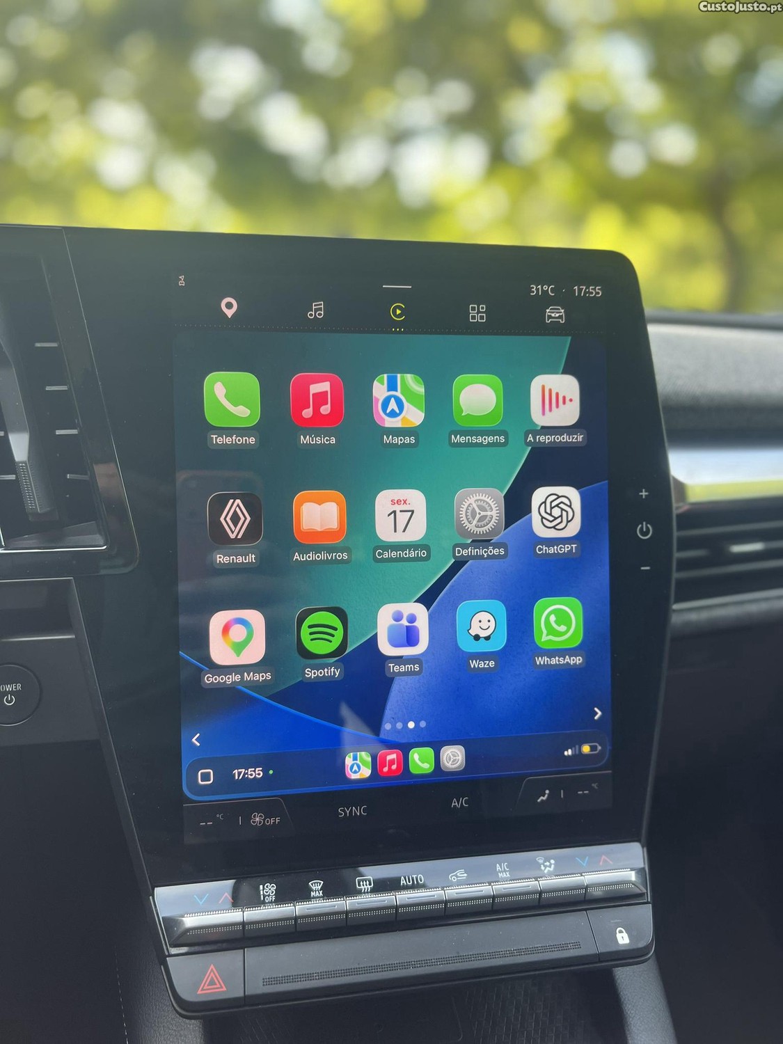 Renault Mégane E-Tech — fotografia 8