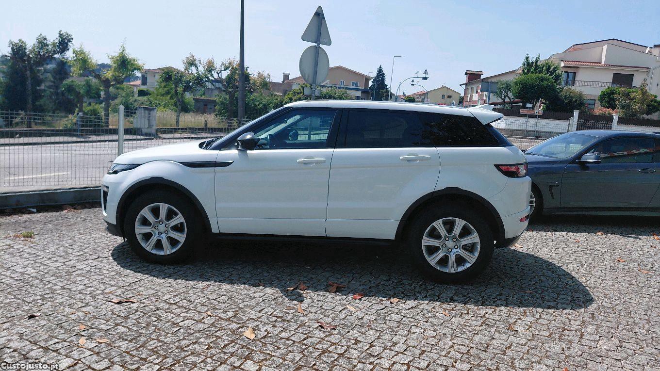 Land Rover Evoque Dynamic — fotografia 3