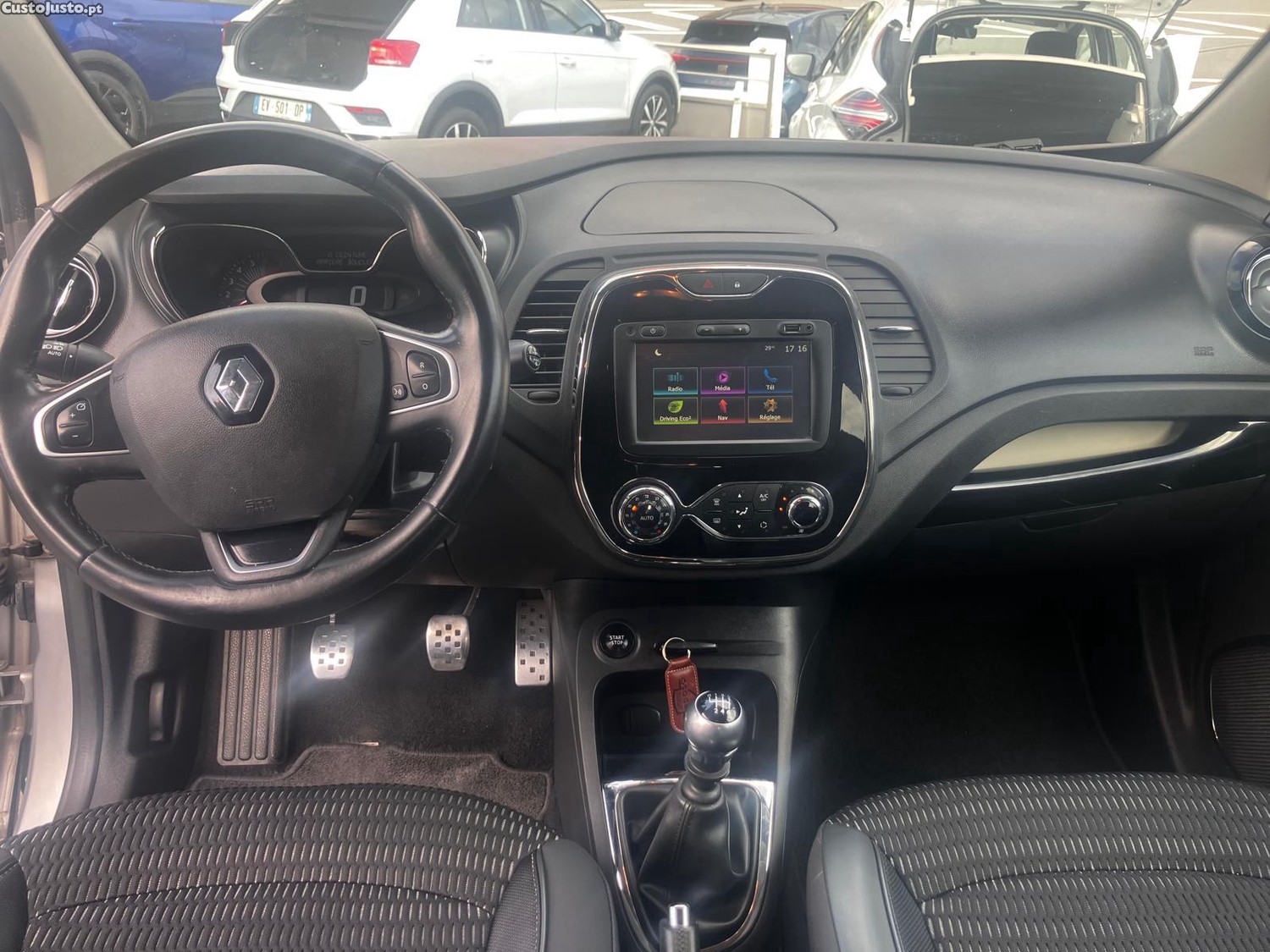 Renault Captur 1.2 TCe Exclusive — fotografia 6