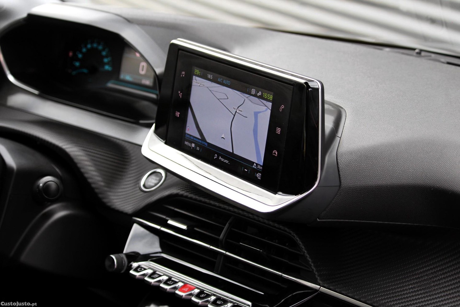 Peugeot 208 50 kWh Style — fotografia 17