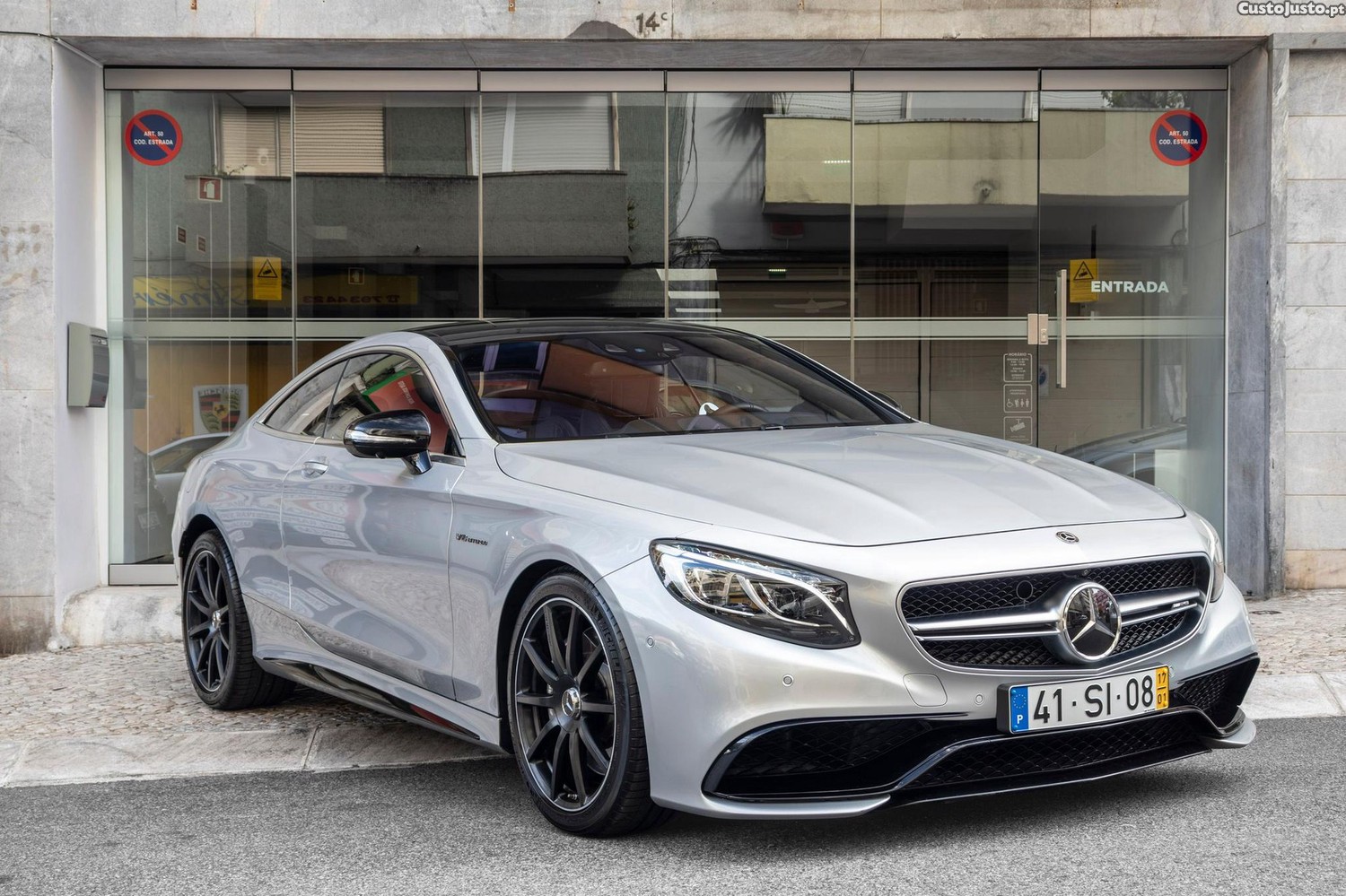 Mercedes-Benz S 63 AMG Coupé 4-Matic — fotografia 28