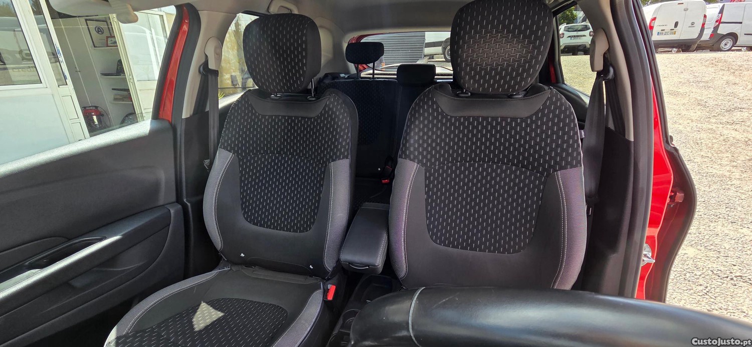 Renault Captur Tce Excluisve Gps — fotografia 7
